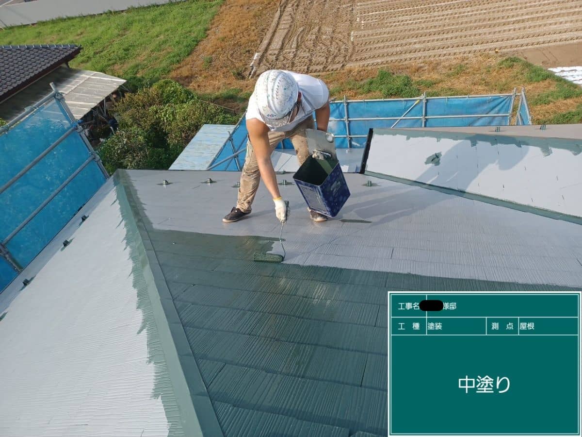 【施工例】確実な「縁切り」で屋根の中を守る！ 小さな「タスペーサー」の大きな力【雨漏り予防】