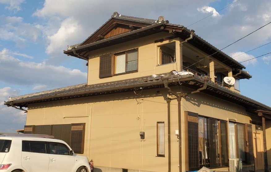 H様邸　地震に備えた屋根漆喰工事（大棟耐震工法）及び外壁塗装